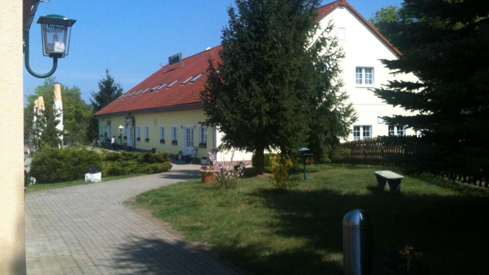 Hotel "Am Mühlberg" Hotel "Am Mühlberg"